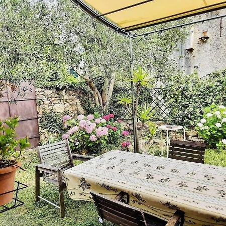 Casa Olivia Lacrema Finale Ligure Εξωτερικό φωτογραφία